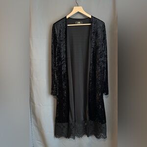 Knee Length - Velvet - Lace Detail - Kimono - Size Medium